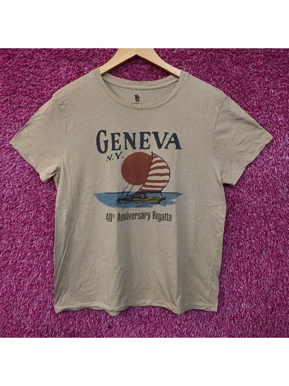 Junk Food Geneva, N.Y. 40th Anniversary Regatta Women's T-Shirt Large